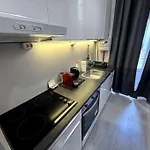 D40 Studio