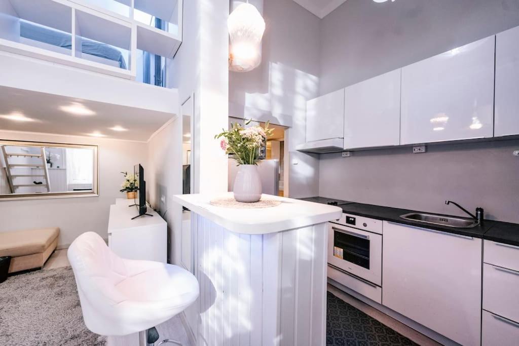 Apartment D40 *
