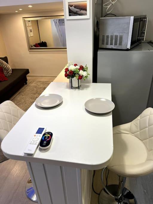 Apartment D40 *